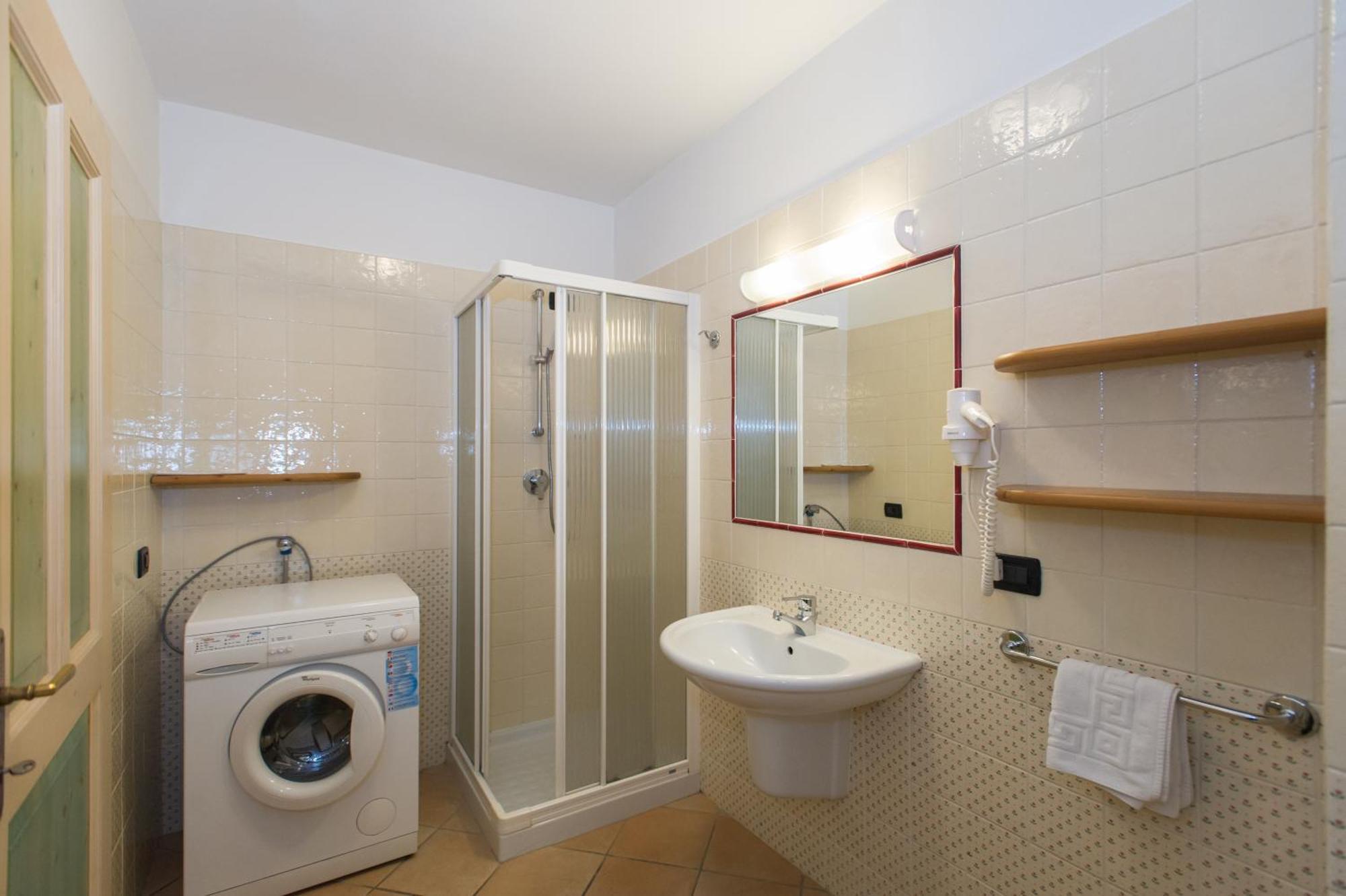 Aparthotel Casa Tomaselli à Pellizzano Extérieur photo